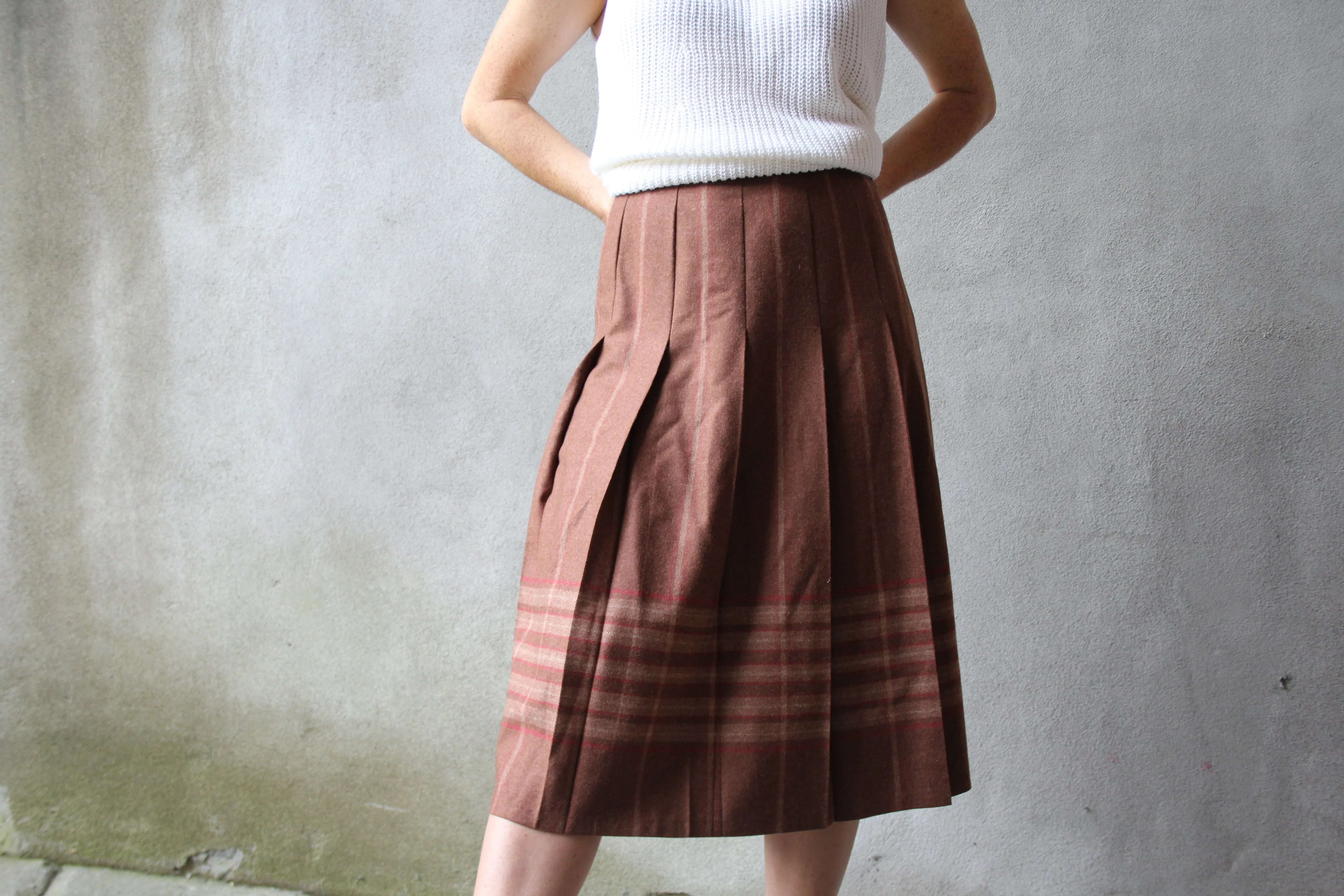 70s Wool-Blend Rust Midi Skirt - 26