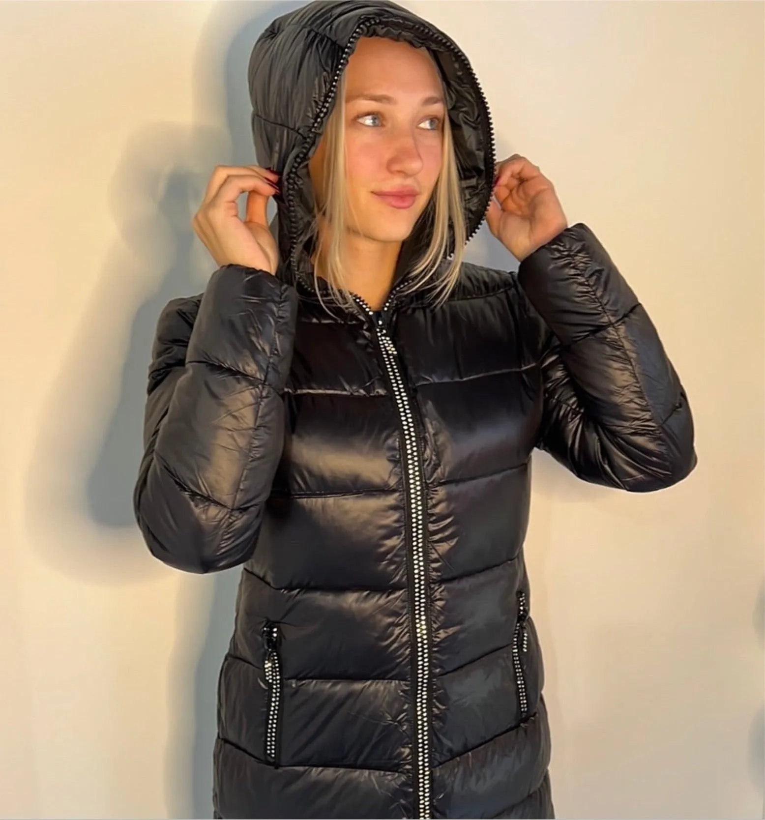 CRYTAL ZIPPERS LONG PUFFER COAT
