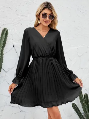 V Neck Long Sleeve High Waist Pleatd Mini Dresses